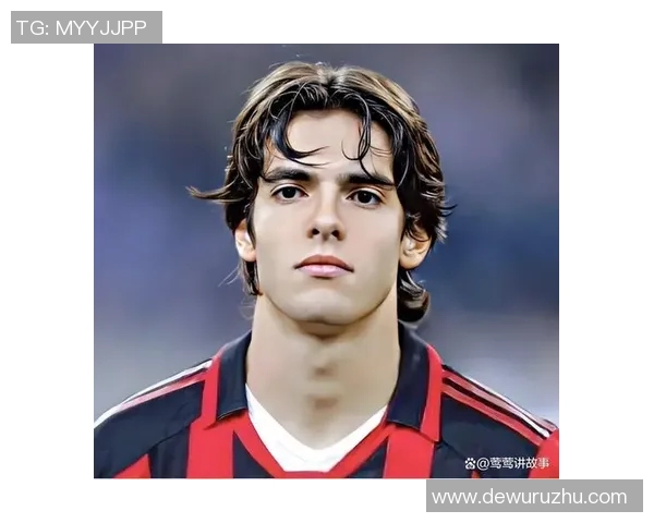 白人足球球星颜值与实力并存 成为球场内外的帅气焦点